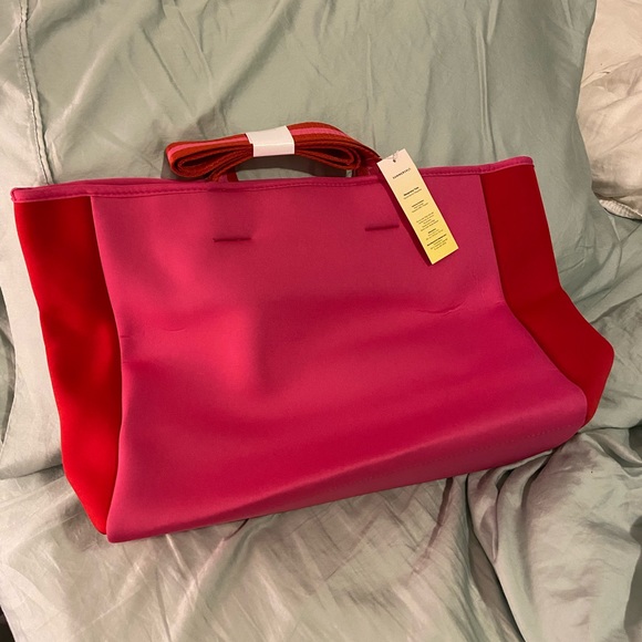 summersalt Handbags - Summersalt Neoprene Tote- NIB